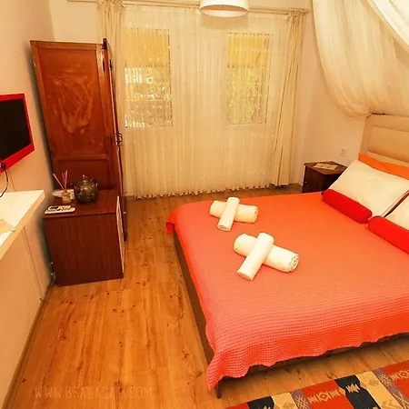 Проживание в семье 5 Tas Boutique Hotel